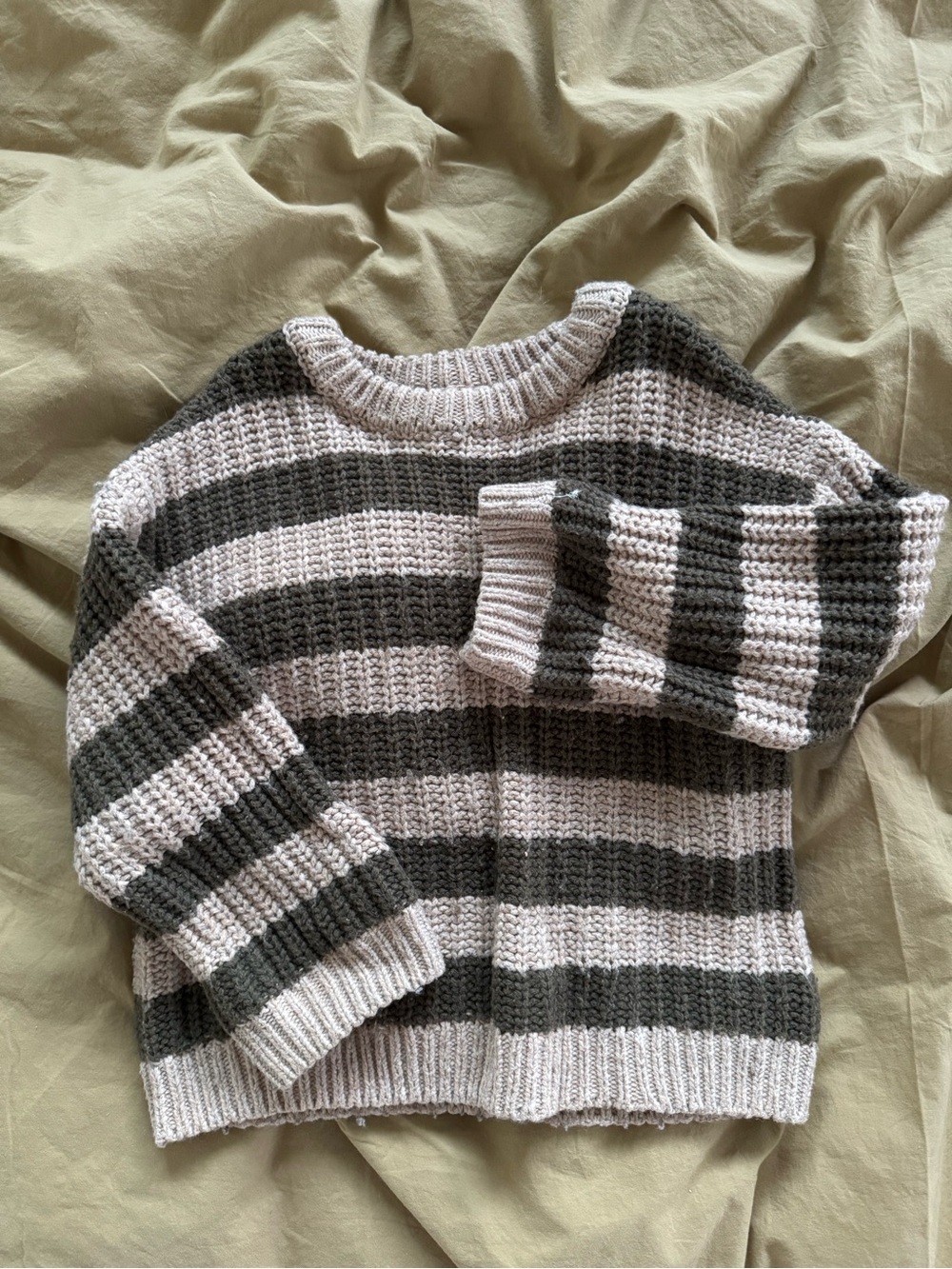 ZARA sweater - 4t